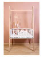 Tipi babybed 50x90 cm inclusief kledingrek naturel