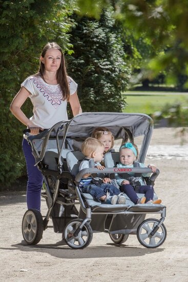 4 kinderen kinderwagen