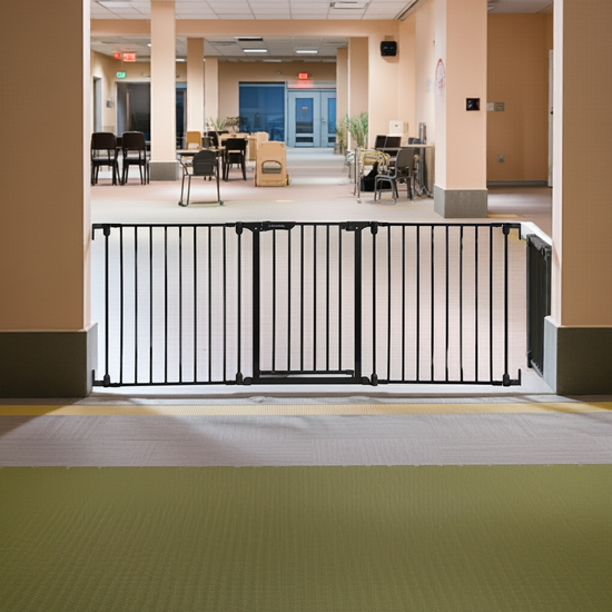 Dreambaby Discovery 3 Adapta Traphekje 74.5-195cm | Zwart